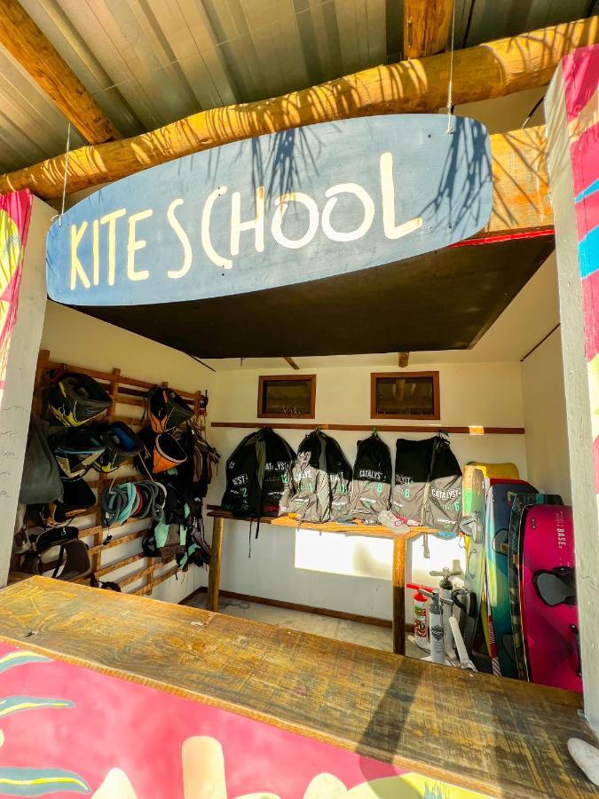 Indiana Kite school&Hostel Cumbuco Exterior foto